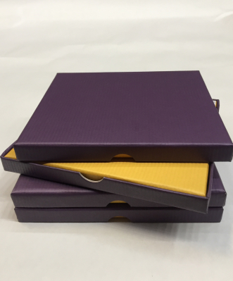 Dárková krabička 16x14x1,5cm, CD fialová/žlutá